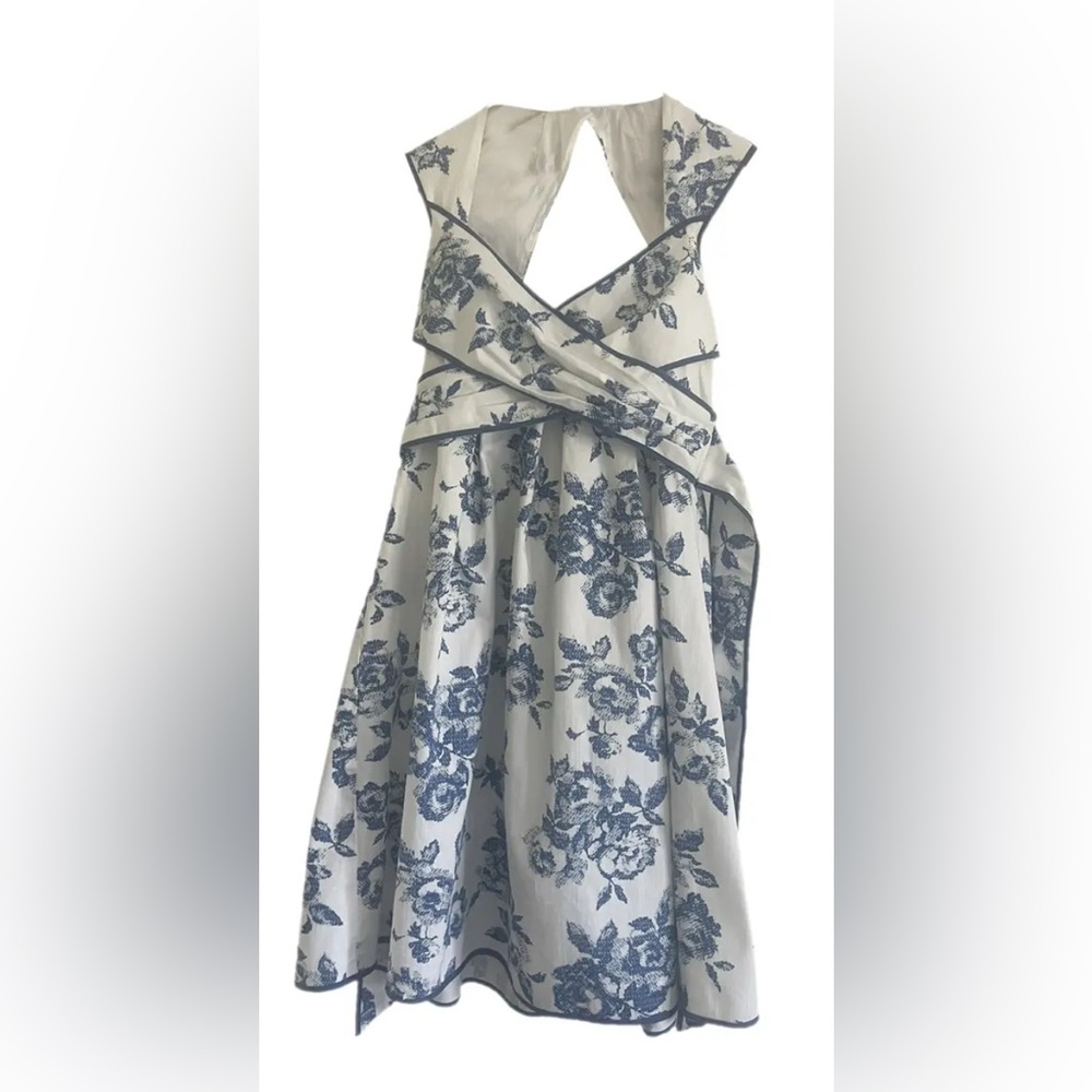 Brand New Jessica Simpson size 10 Floral Blue and White Dress
